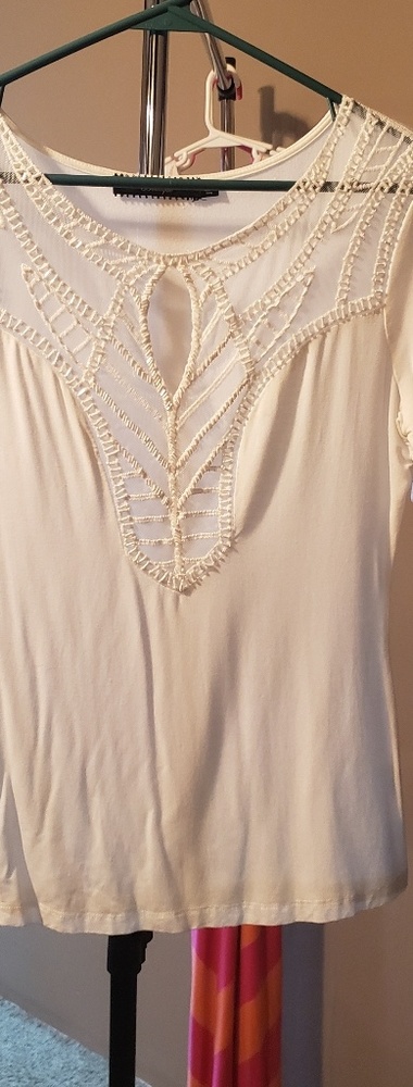 Women's white dress shirt